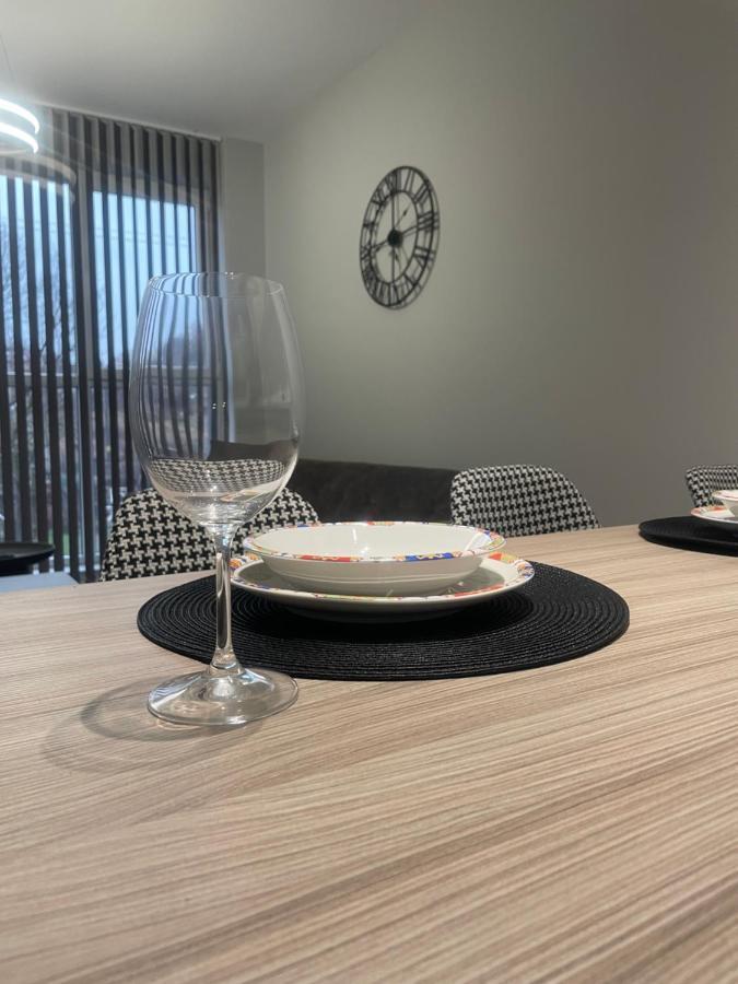 Apartments Mir Varna City Bagian luar foto